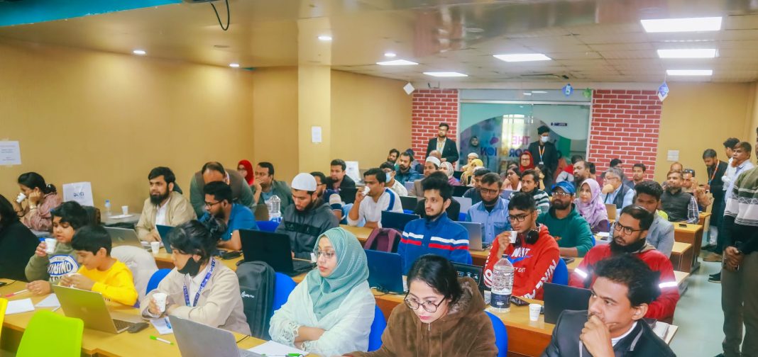 অর্ধ শতাব্দীরও বেশি সময় পর আবারও চাঁদে মনুষ্যবাহী মিশন চালাতে যাচ্ছে মার্কিন মহাকাশ গবেষণা সংস্থা নাসা। ছবি: সংগৃহীত