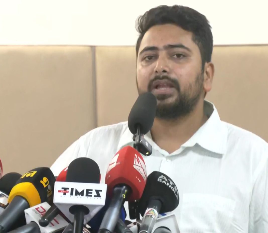 নাহিদ ইসলাম। ফাইল ছবি