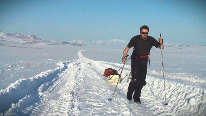 কার্ল বুশবি পাড়ি দিচ্ছেন রাশিয়ার সাইবেরিয়া অঞ্চল। ছবি: দ্য হাল স্টোরি