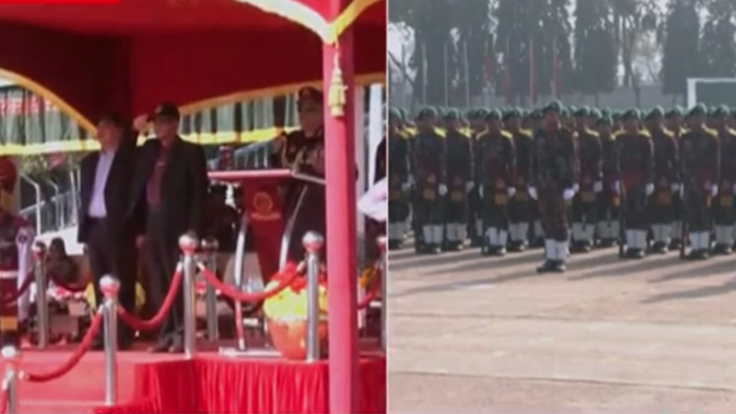 চট্টগ্রামের সাতকানিয়ায় বর্ডার গার্ড ট্রেনিং সেন্টারে বিজিবির ১০৪ তম রিক্রুট ব্যাচের প্রশিক্ষণ সমাপনী কুচকাওয়াজ।