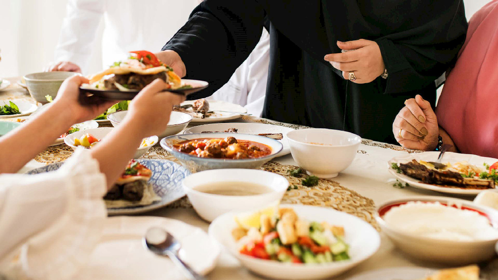 ইসলাম যেভাবে খাবার খাওয়া নবী (সা.)-এর সুন্নত আরওয়া তাসনিম প্রকাশ : ০৪ এপ্রিল ২০২৫, ১৯: ২৫ যেভাবে খাবার খাওয়া নবী (সা.)-এর সুন্নত ছবি: সংগৃহীত