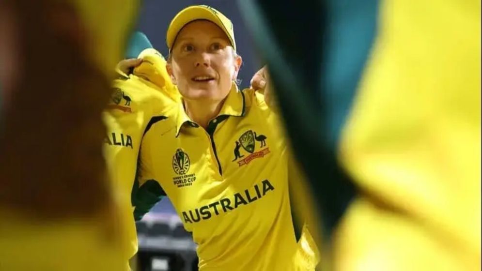 অস্ট্রেলিয়া নারী দলের অধিনায়ক অ্যালিসা হিলি আন্তর্জাতিক ক্রিকেট থেকে অবসরের ঘোষণা দিয়েছেন।