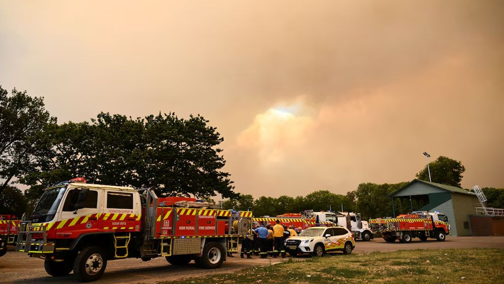 দাবানলে পুড়ছে অস্ট্রেলিয়া, ৩৮ হাজার ঘরবাড়ি বিদ্যুৎবিচ্ছিন্ন