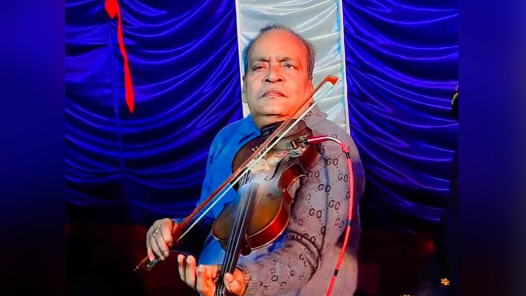 বাউল শিল্পী সুনীল কর্মকার। ছবি: সংগৃহীত