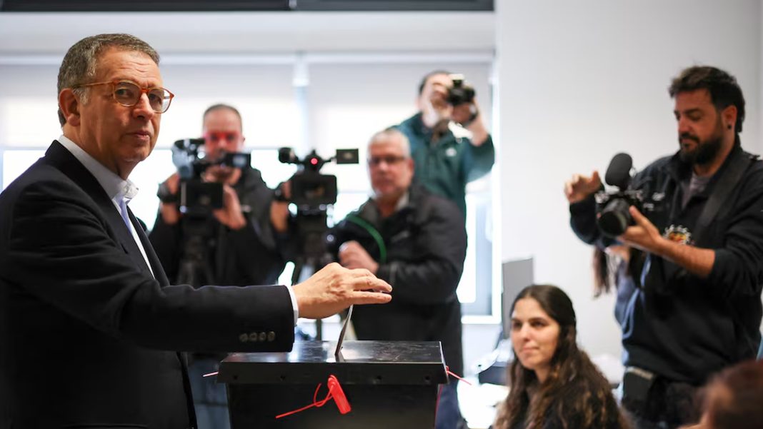 সোস্যালিস্ট সমর্থিত উদারপন্থি প্রার্থী জোসে সেগুরো। ছবি: রয়টার্স