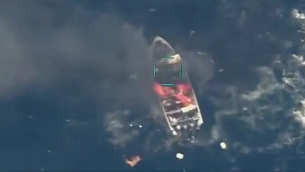ক্যারিবীয় সাগরে হামলার শিকার হওয়া নৌযানটিতে মাদক বহন করা হচ্ছিল বলে সন্দেহ করা হয়। ছবি: সংগৃহীত