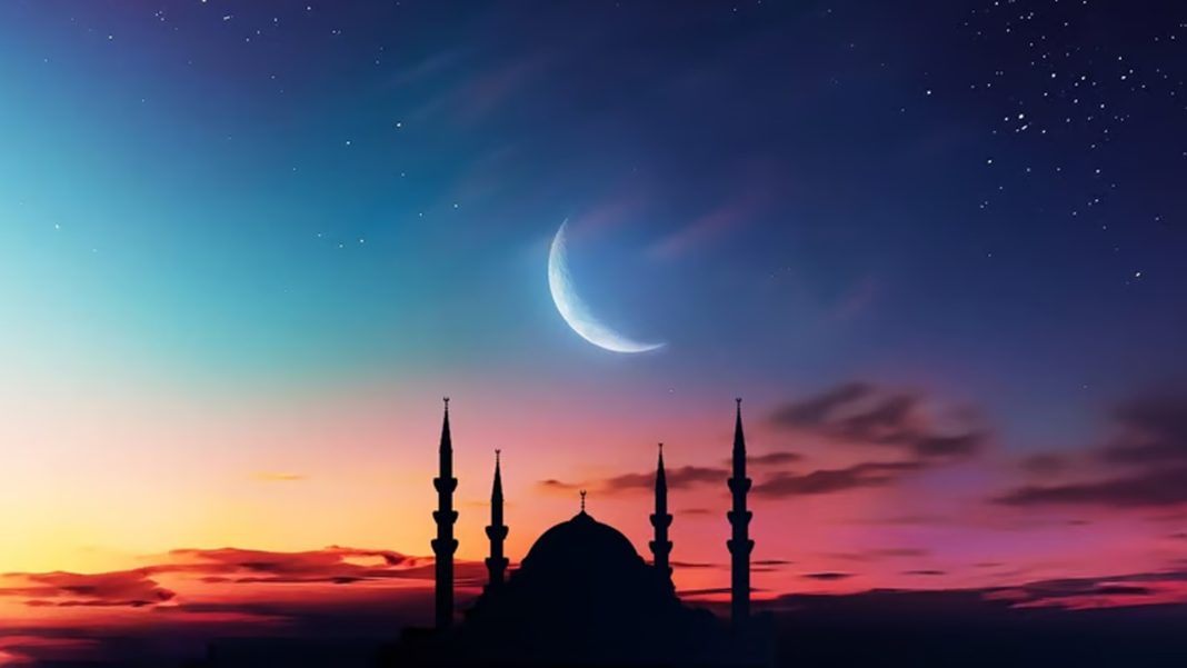 চাঁদ দেখার ওপর নির্ভর করে আগামী ১৮ ফেব্রুয়ারি অথবা ১৯ ফেব্রুয়ারি রোজা শুরু হবে। ছবি: সংগৃহীত