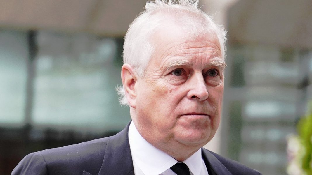 ব্রিটিশ রাজা তৃতীয় চার্লসের ছোট ভাই সাবেক প্রিন্স অ্যান্ড্রু। ছবি: রয়টার্স